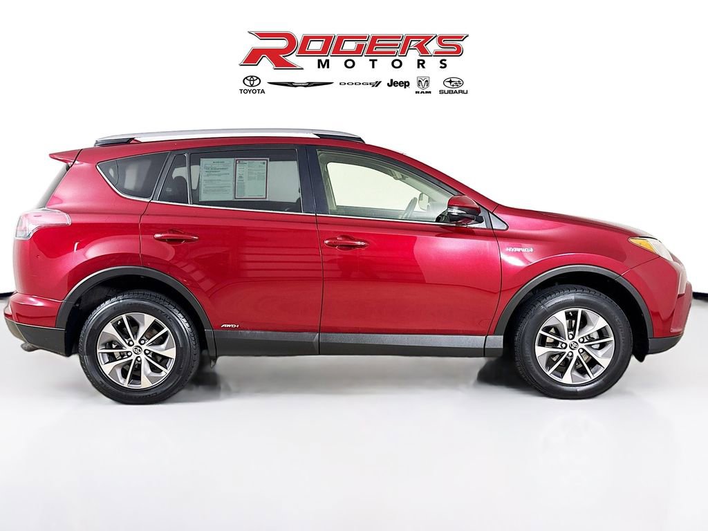 Certified 2018 Toyota RAV4 XLE image 8
