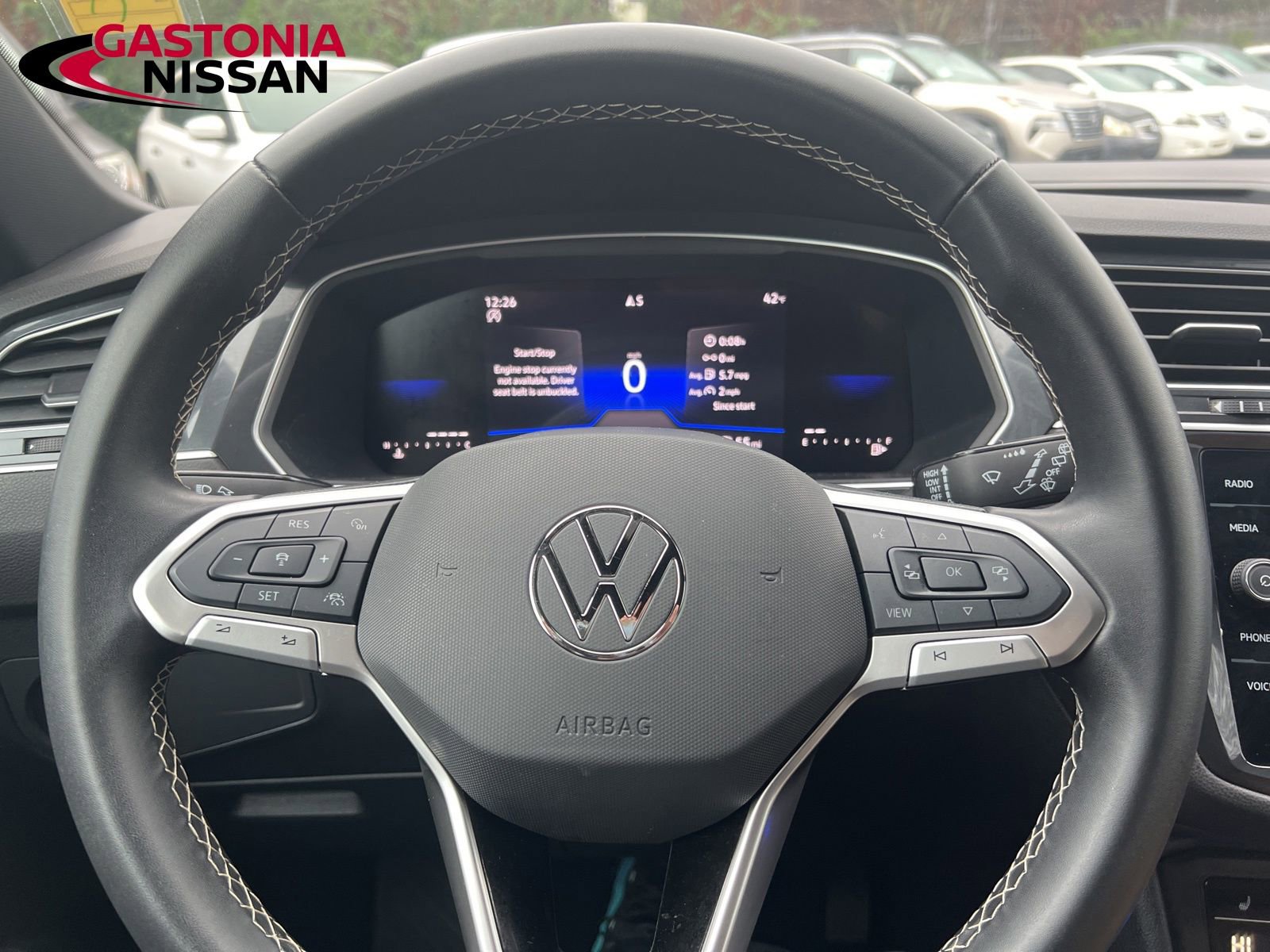 Used 2024 Volkswagen Tiguan SE image 47