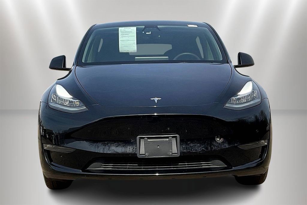 Used 2022 Tesla Model Y Long Range image 2