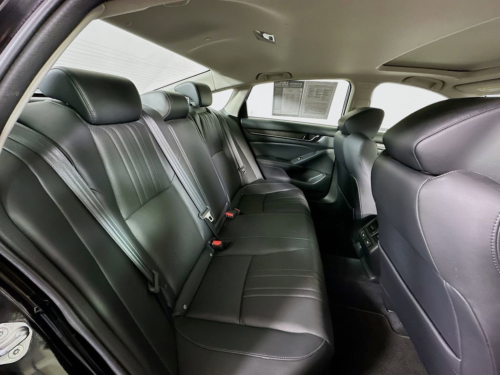 Used 2022 Honda Accord EX-L image 11
