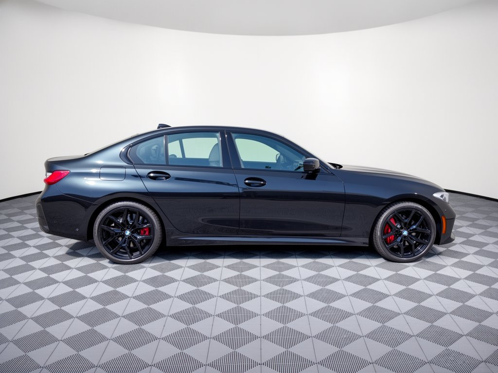 New 2026 BMW 330i xDrive Sedan w/ M Sport Package AWD/4WD image 8