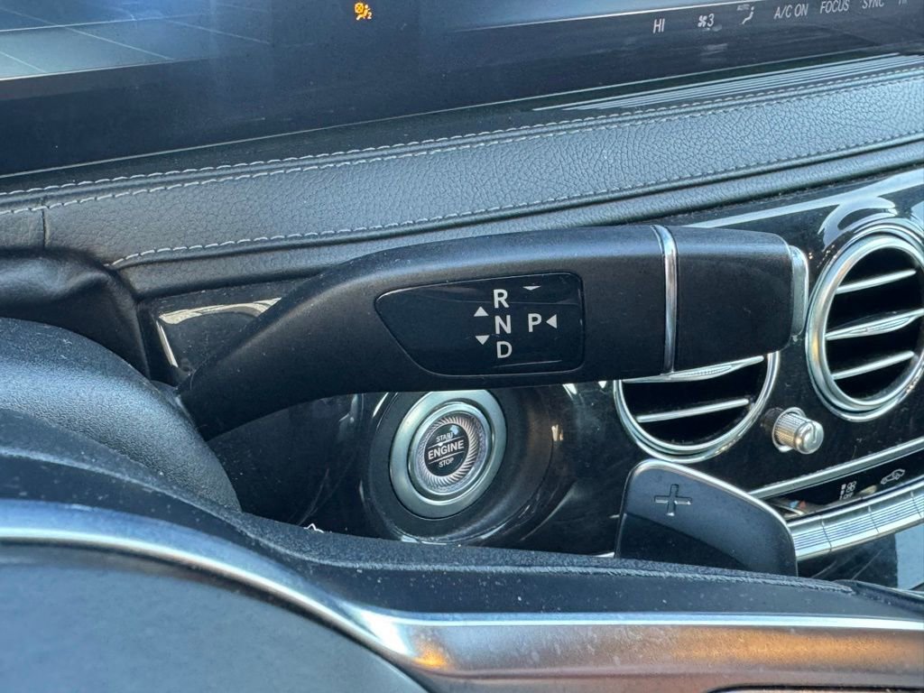 Used 2019 Mercedes-Benz S 560 4MATIC Sedan w/ AMG Line Exterior image 32