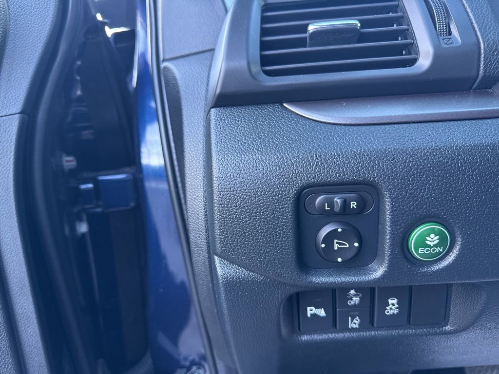 Used 2023 Honda Passport EX-L image 12