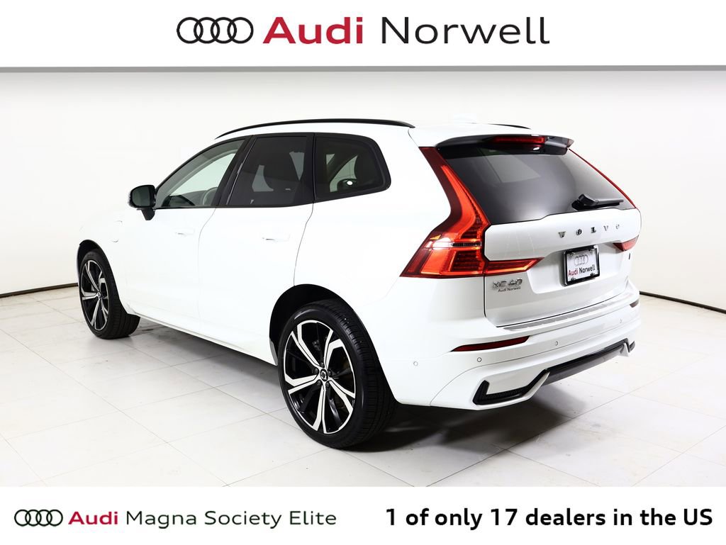 Used 2024 Volvo XC60 T8 Ultimate w/ Protection Package Premier AWD/4WD image 12