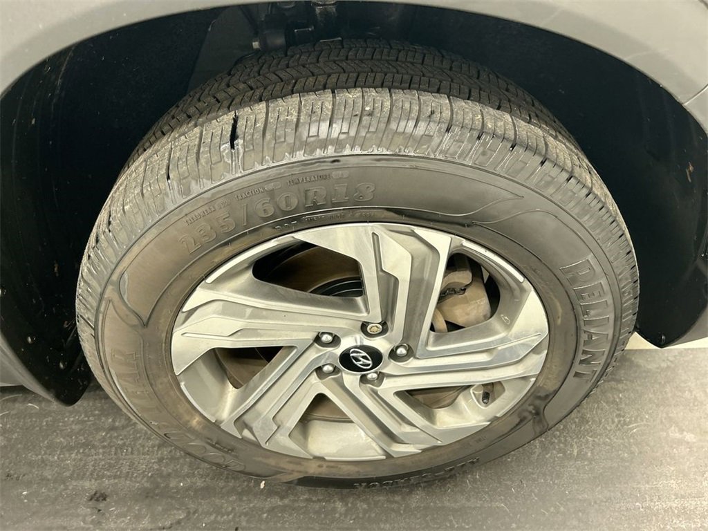 Used 2022 Hyundai Santa Fe SEL w/ Cargo Package image 8