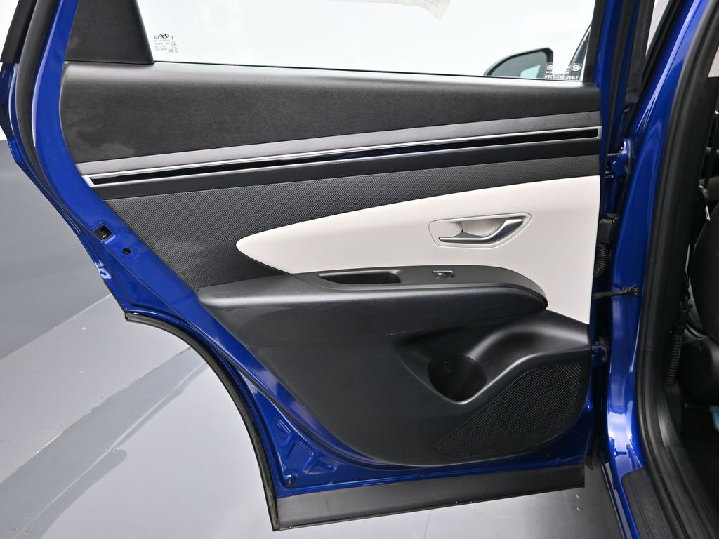 Used 2022 Hyundai Tucson SE image 33