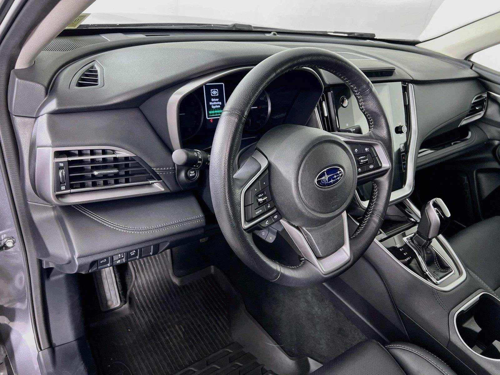 Used 2022 Subaru Outback Limited AWD/4WD image 10