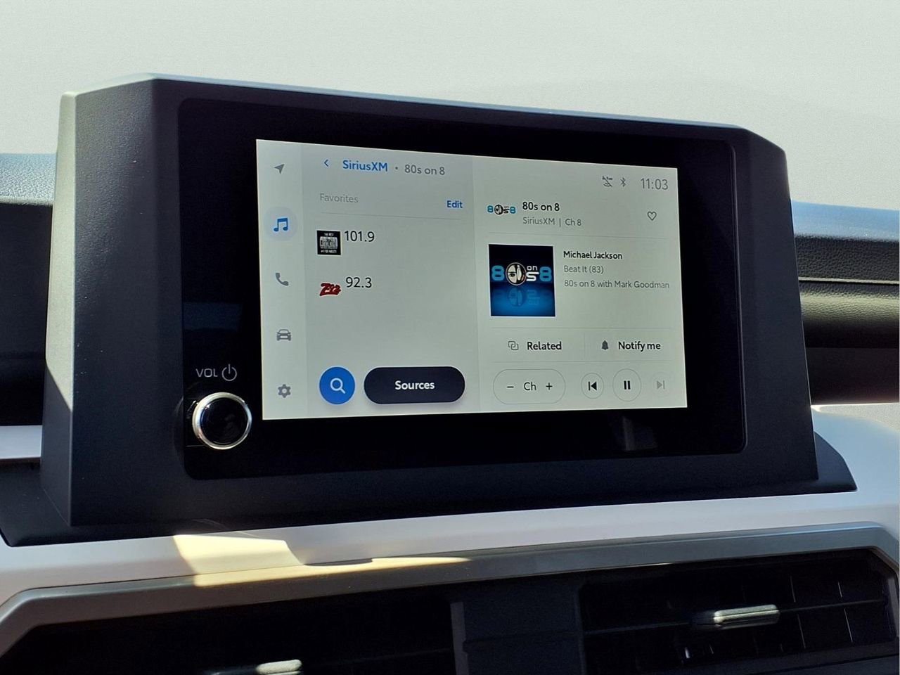 Used 2024 Toyota Tacoma TRD Off-Road image 17