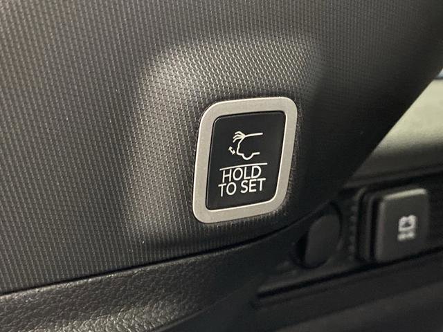 New 2026 Jeep Grand Cherokee Altitude image 16