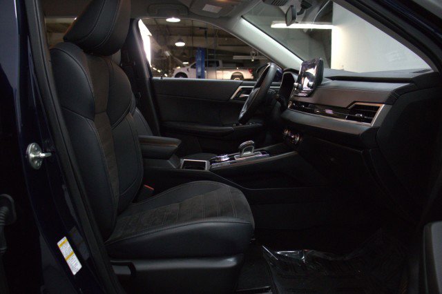 Used 2023 Mitsubishi Outlander SE FWD image 21