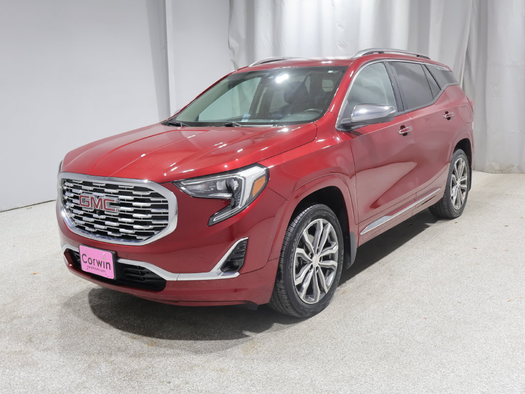 Used 2018 GMC Terrain Denali w/ Advanced Safety Package AWD/4WD image 8