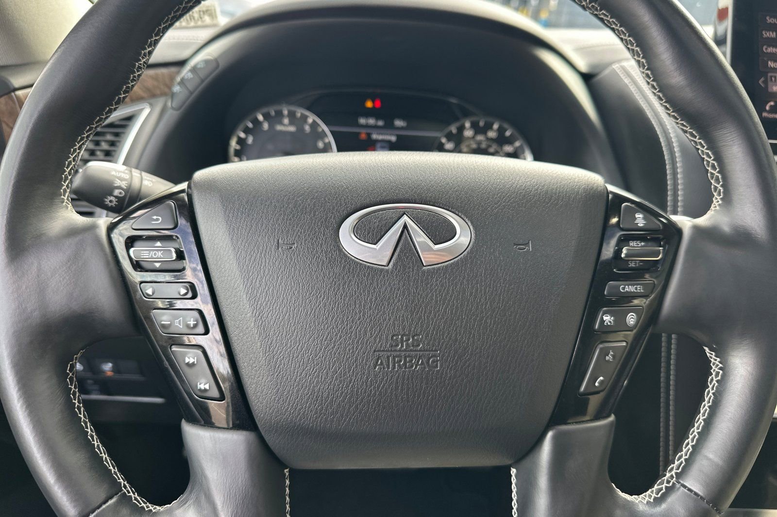 Certified 2023 INFINITI QX80 Premium Select w/ Cargo Package image 37