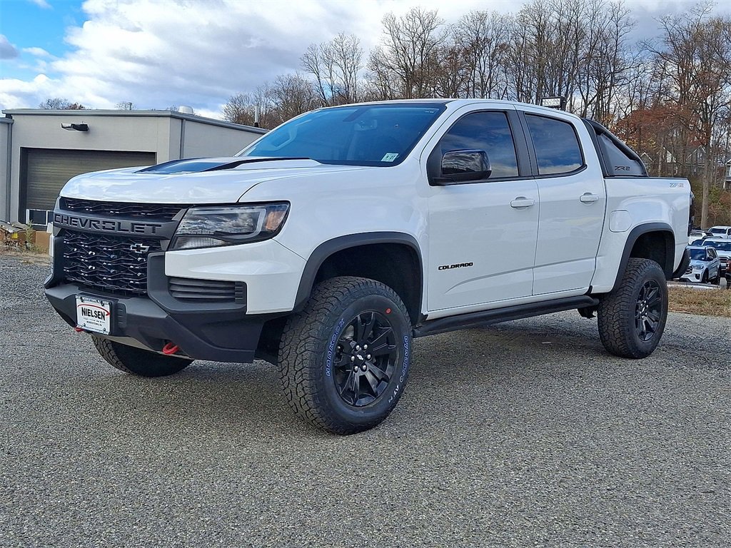 Used 2022 Chevrolet Colorado ZR2 w/ ZR2 Dusk Special Edition image 10