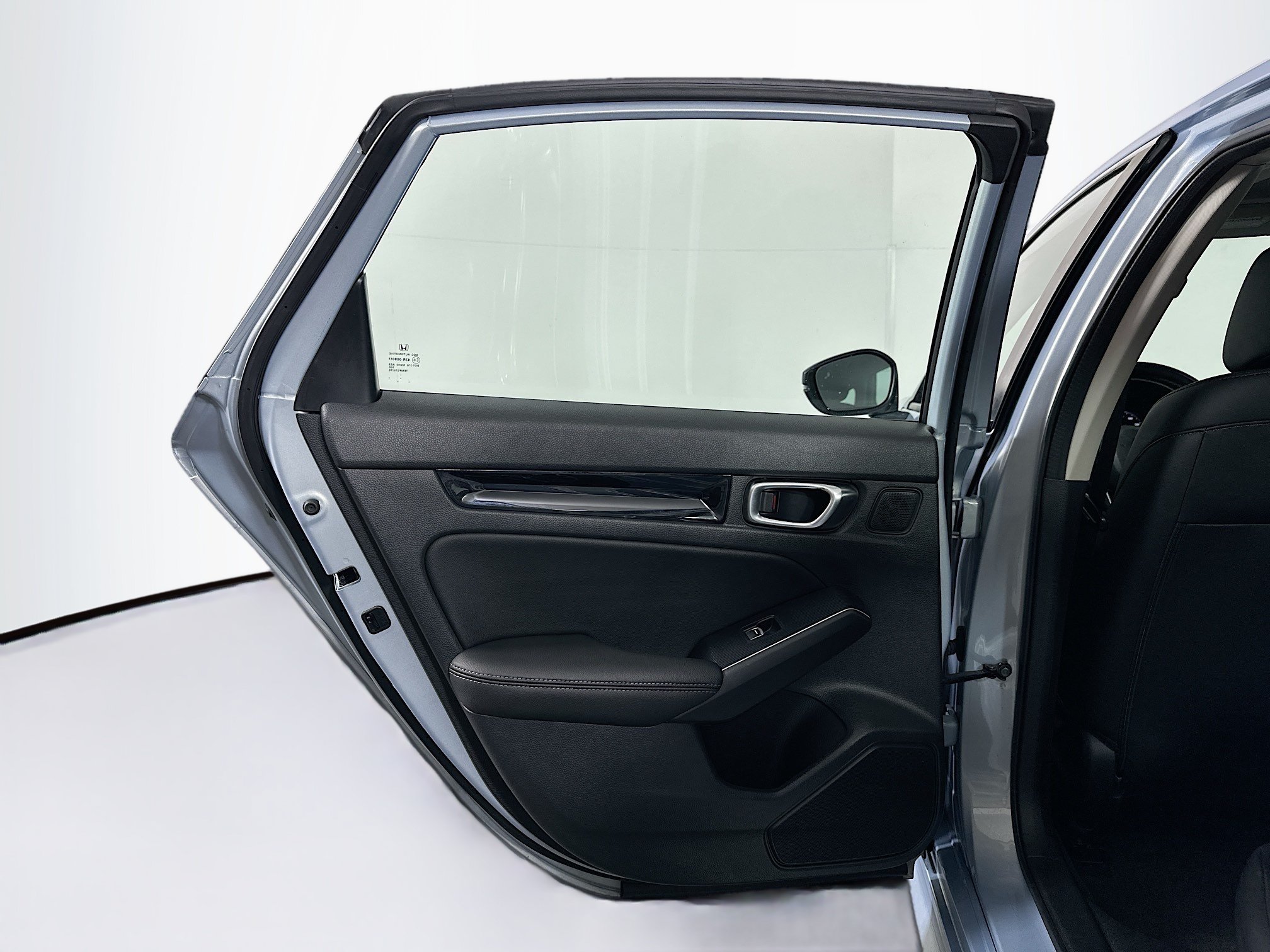 Used 2023 Honda Civic Touring image 27