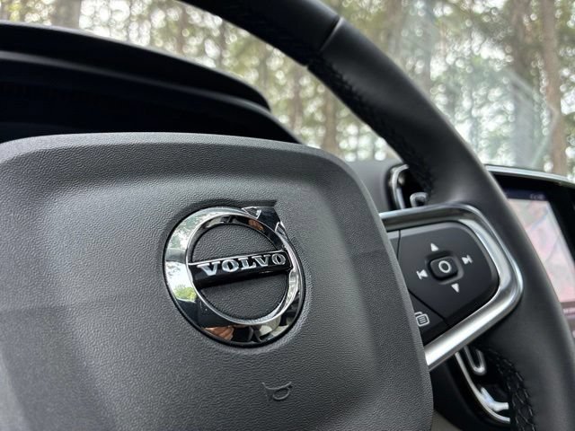 New 2026 Volvo XC40 B5 Ultra w/ Climate Package AWD/4WD image 28