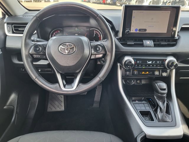 Used 2024 Toyota RAV4 XLE image 15