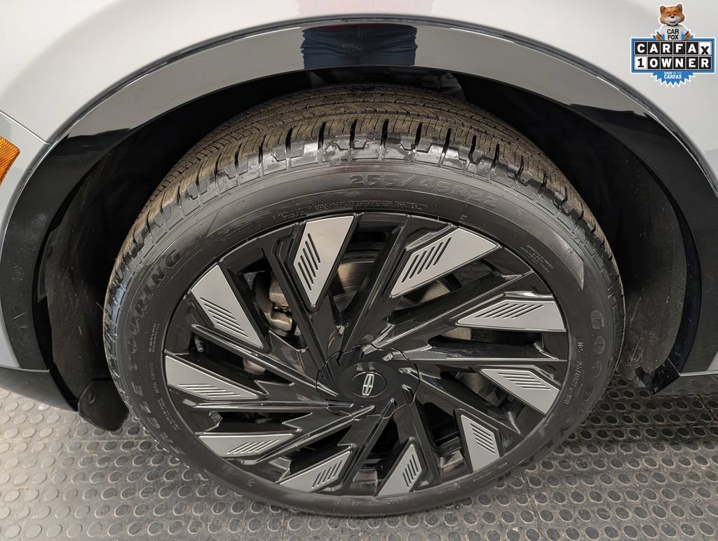 Used 2025 Lincoln Nautilus Reserve w/ Jet Appearance Package AWD/4WD image 8