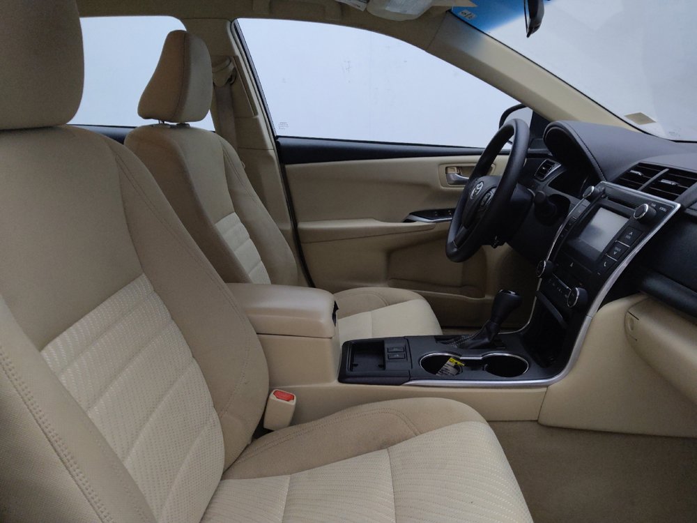 Used 2017 Toyota Camry LE FWD image 21