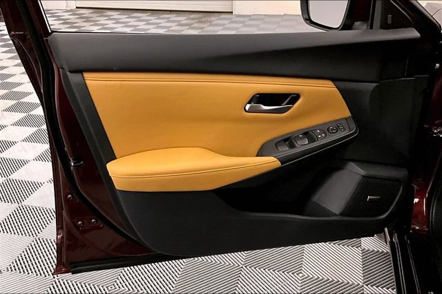 New 2025 Nissan Sentra SV w/ SV Premium Package image 29