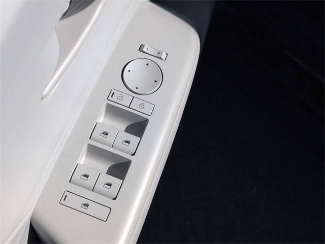 Used 2024 Hyundai Kona SEL image 16