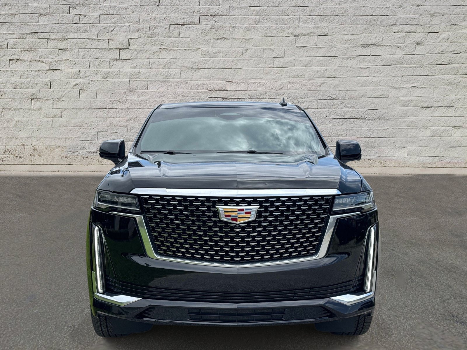 Used 2023 Cadillac Escalade Premium Luxury w/ LPO, Floor Liner Package AWD/4WD image 7