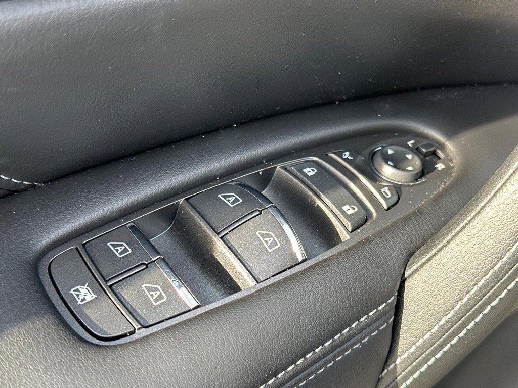 Used 2023 INFINITI QX80 Luxe w/ Cargo Package image 23