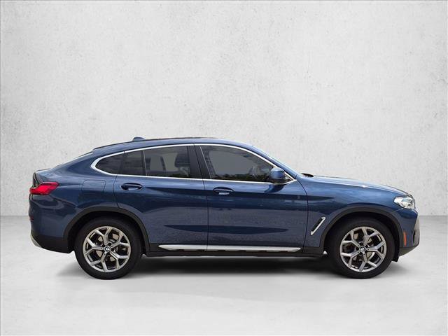 Used 2023 BMW X4 xDrive30i w/ Premium Package AWD/4WD image 4