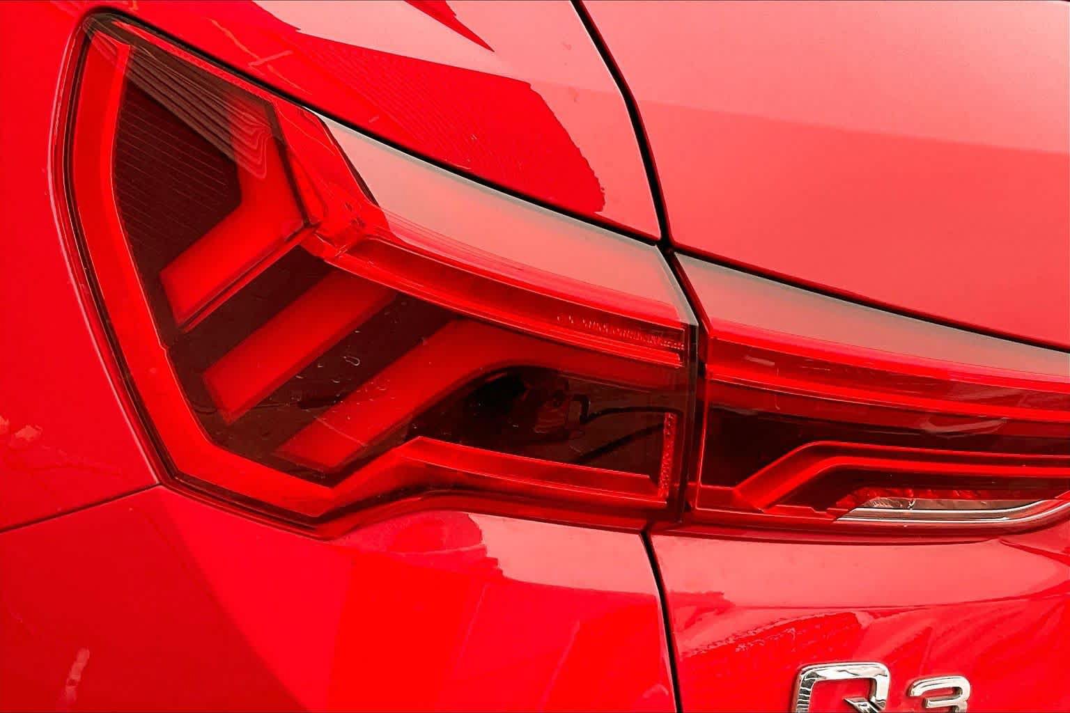 Used 2022 Audi Q3 2.0T Premium Plus AWD/4WD image 27