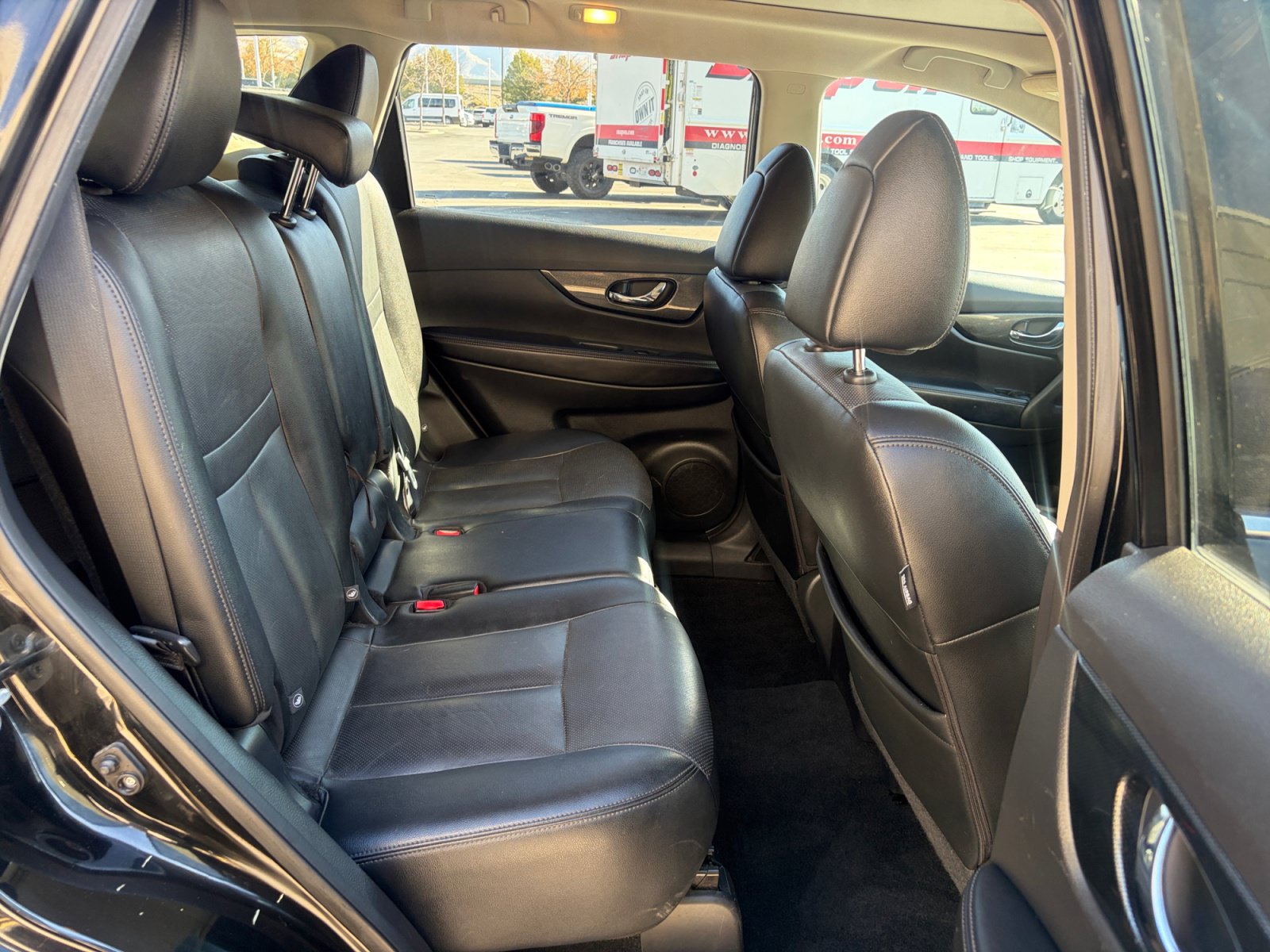 Used 2015 Nissan Rogue SL w/ SL Premium Package AWD/4WD image 29