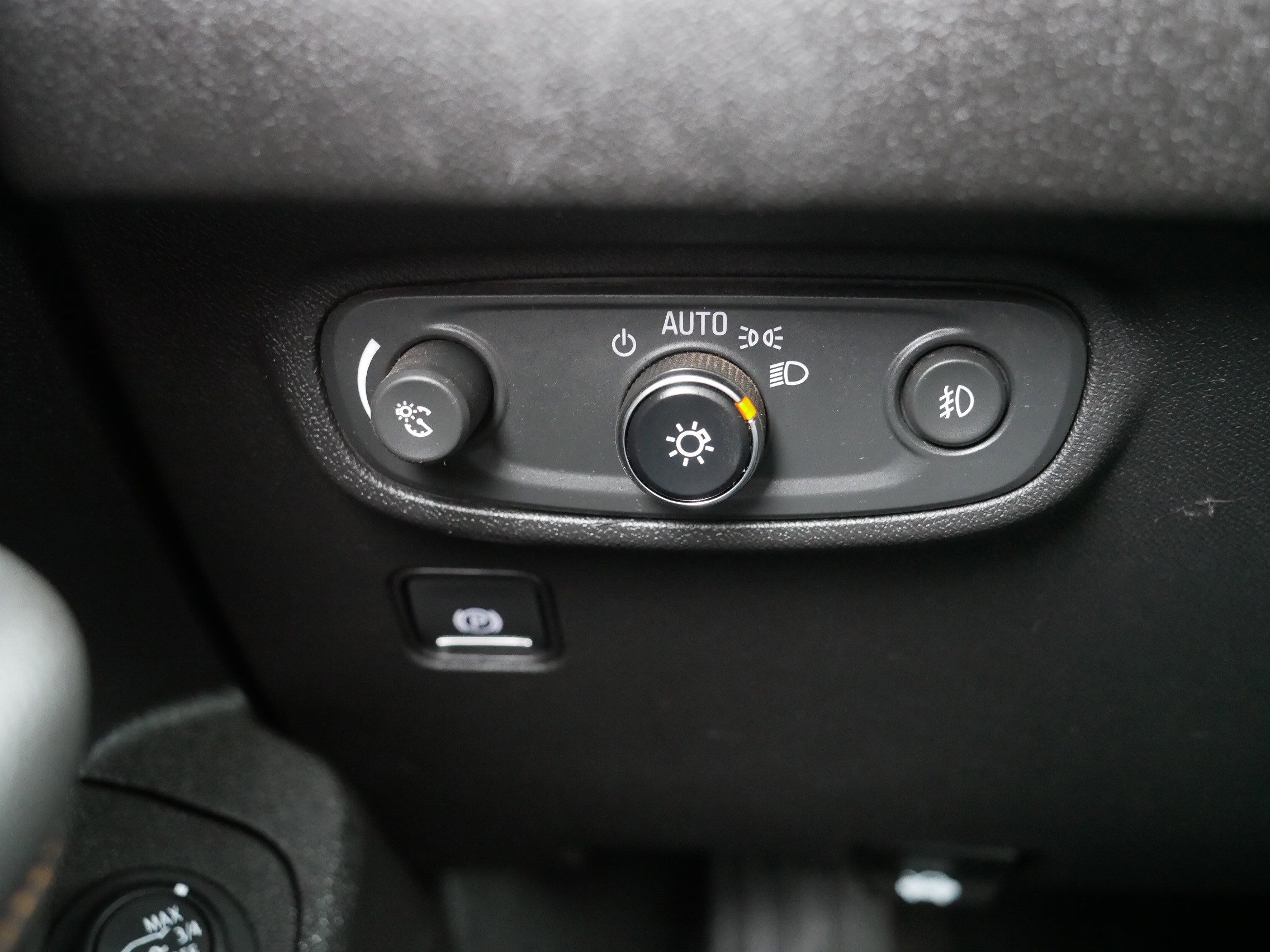 Used 2020 GMC Terrain SLT w/ Preferred Package image 26