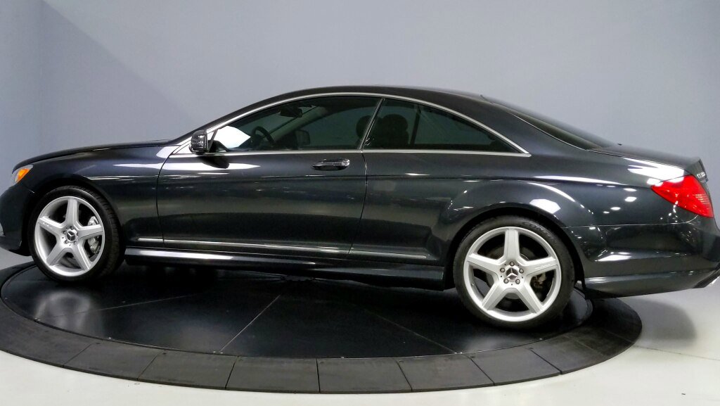 Used 2011 Mercedes-Benz CL 550 4MATIC image 4
