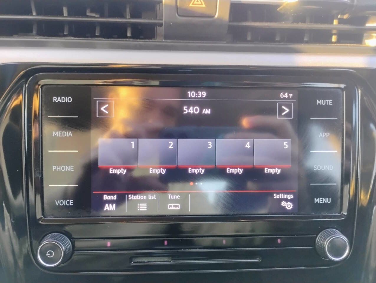 Used 2020 Volkswagen Passat 2.0T S image 13