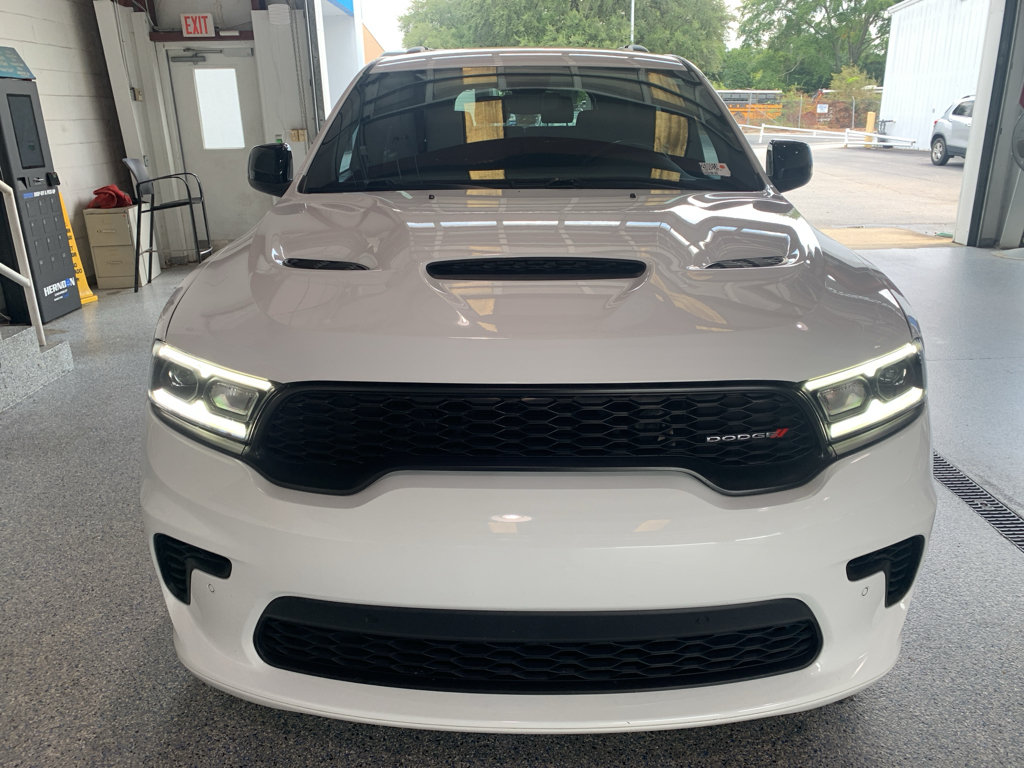 Used 2023 Dodge Durango R/T w/ Blacktop Package RWD image 2
