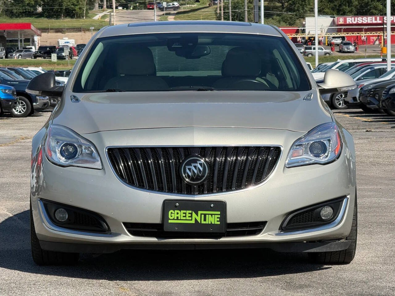 Used 2015 Buick Regal Premium w/ Driver Confidence Package #2 FWD image 3