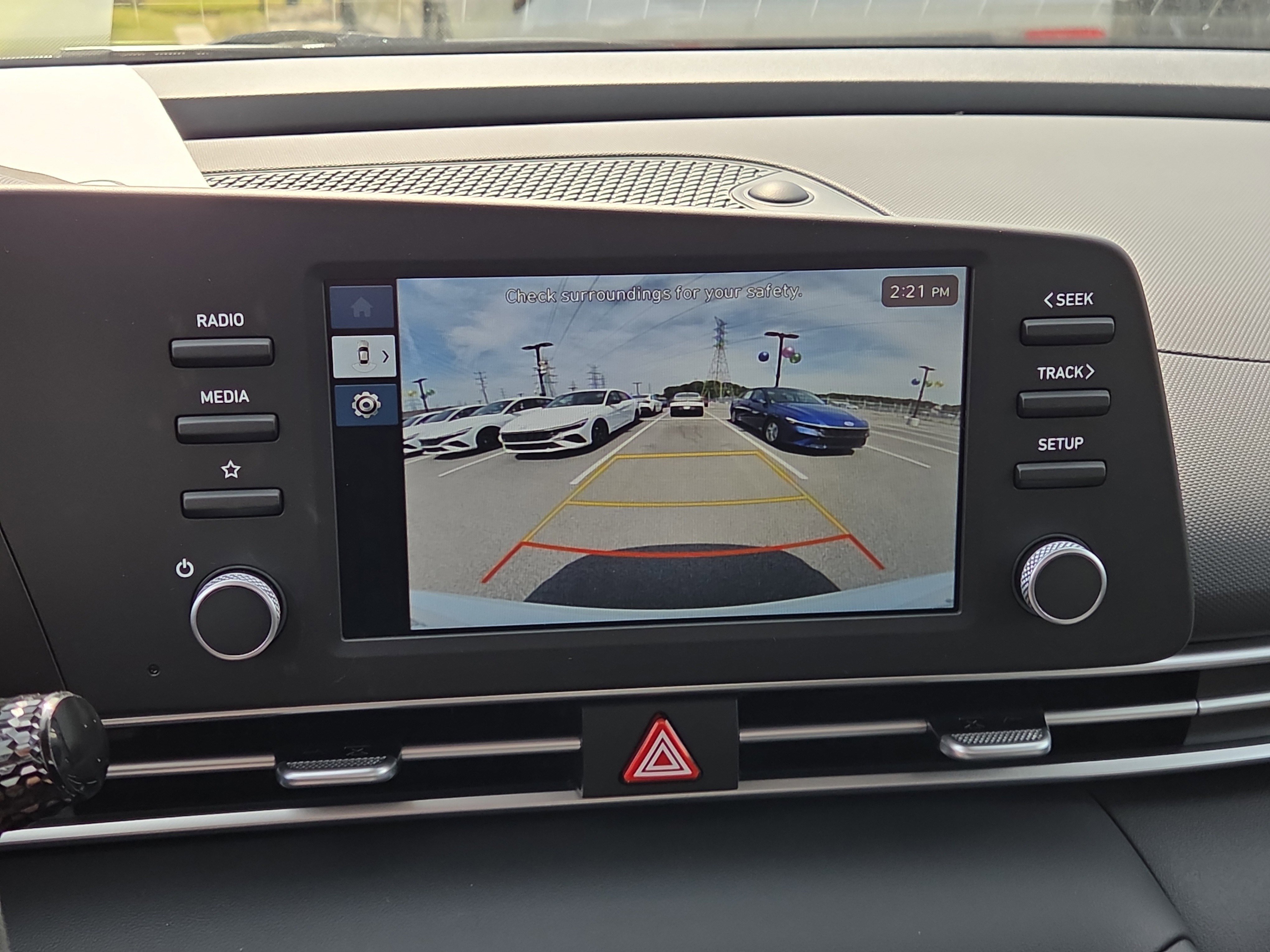 New 2026 Hyundai Elantra SE FWD image 11