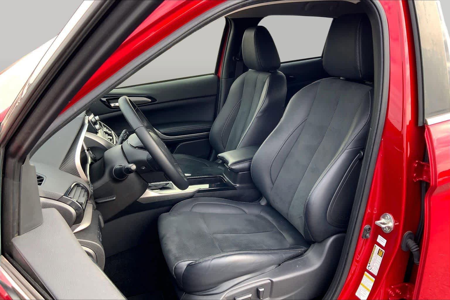 Used 2023 Mitsubishi Eclipse Cross SE AWD/4WD image 8