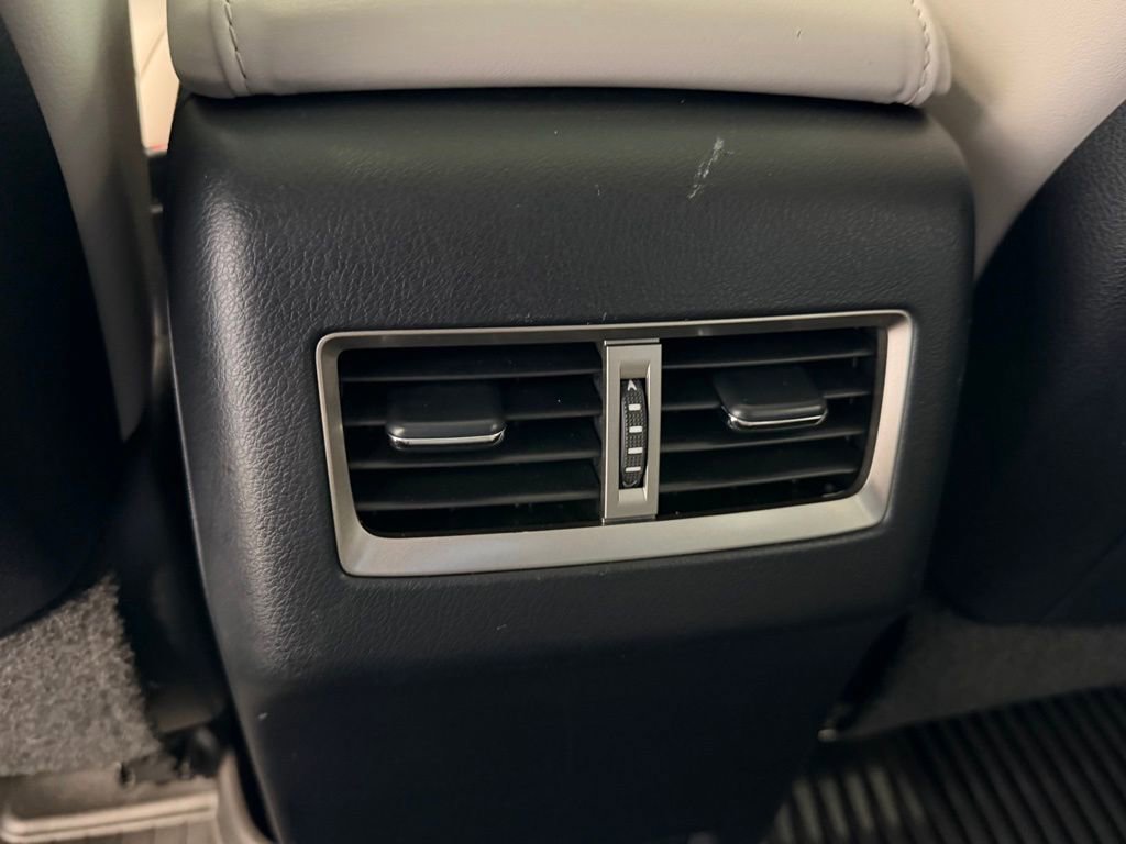 Used 2022 Lexus RX 350L Premium w/ Premium Package image 34