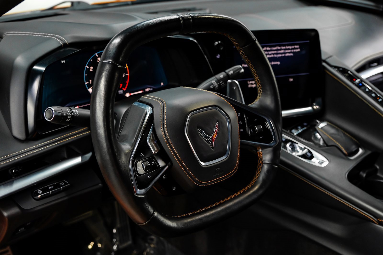 Used 2022 Chevrolet Corvette Stingray Premium Cpe w/ Z51 Performance Package image 23