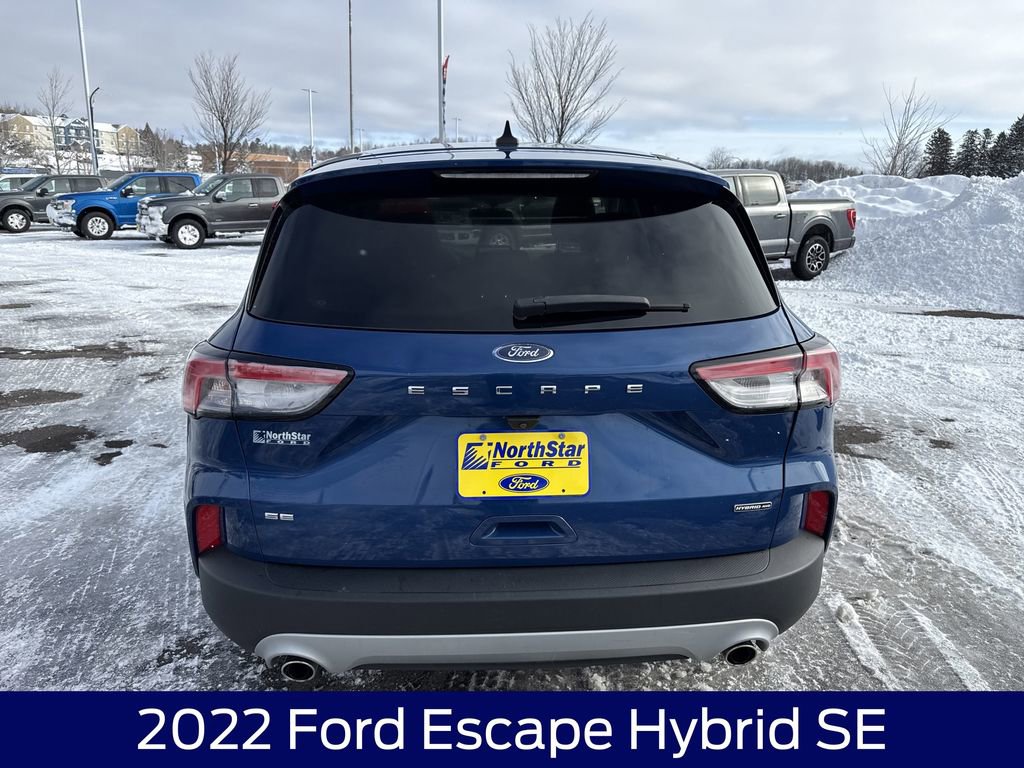 Used 2022 Ford Escape SE w/ Cold Weather Package image 8