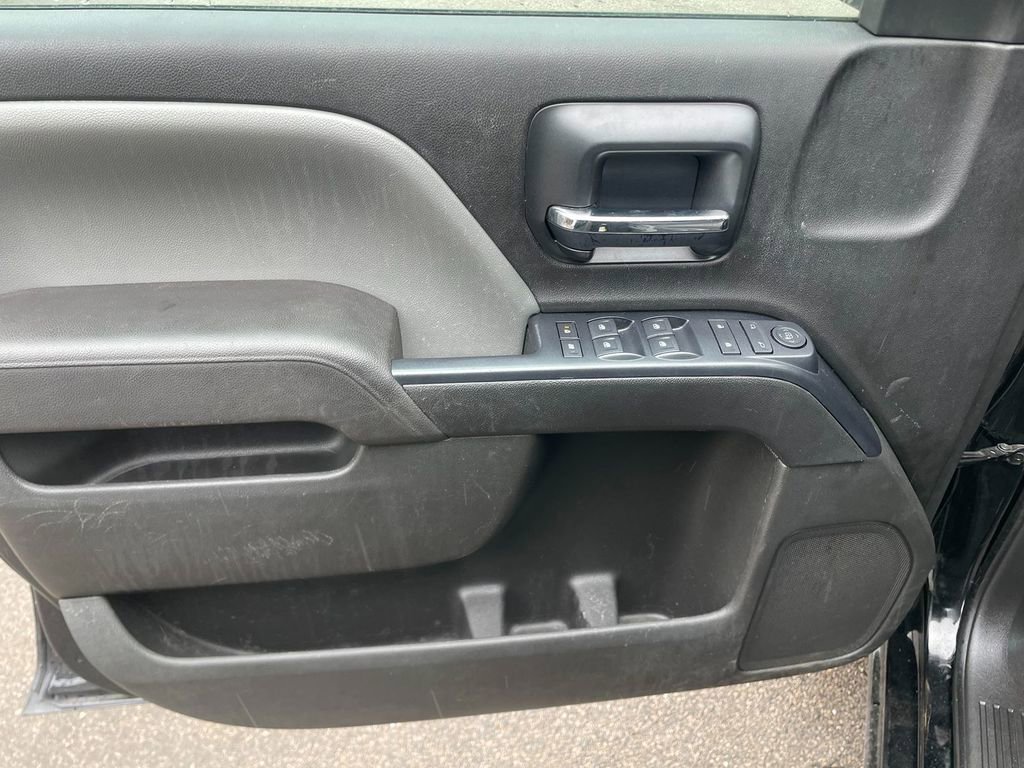 Used 2018 Chevrolet Silverado 1500 W/T w/ WT Fleet Convenience Package AWD/4WD image 11