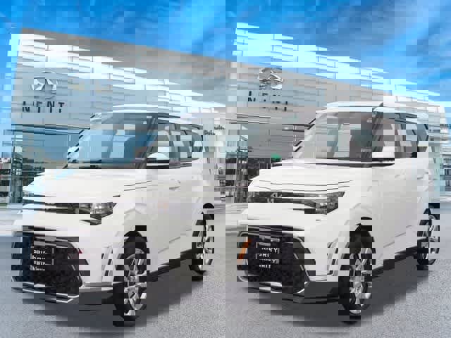 Used 2023 Kia Soul LX