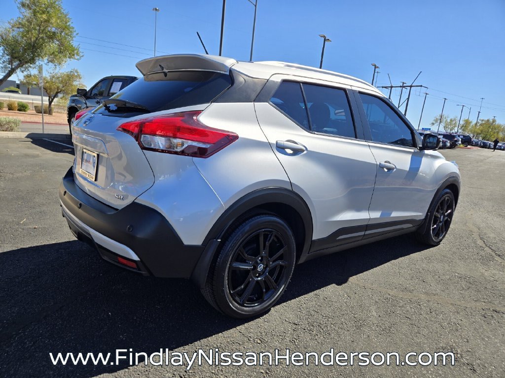 Used 2020 Nissan Kicks SR FWD image 6