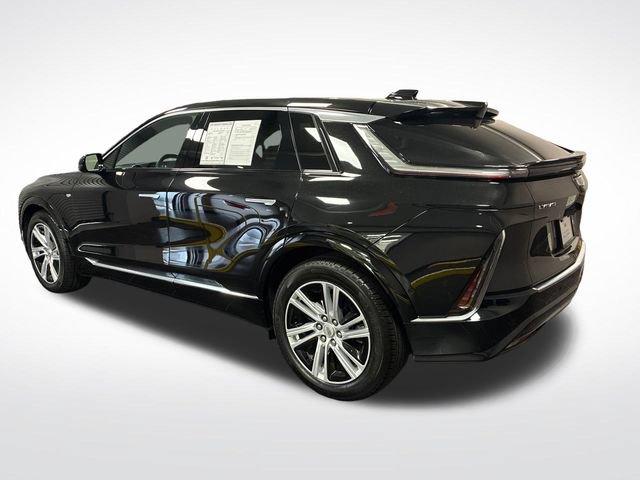 Certified 2024 Cadillac Lyriq Tech w/ Driver Assist Package AWD/4WD image 3