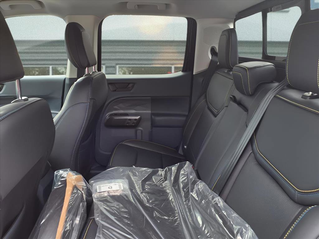 New 2025 Ford Maverick Lobo image 7