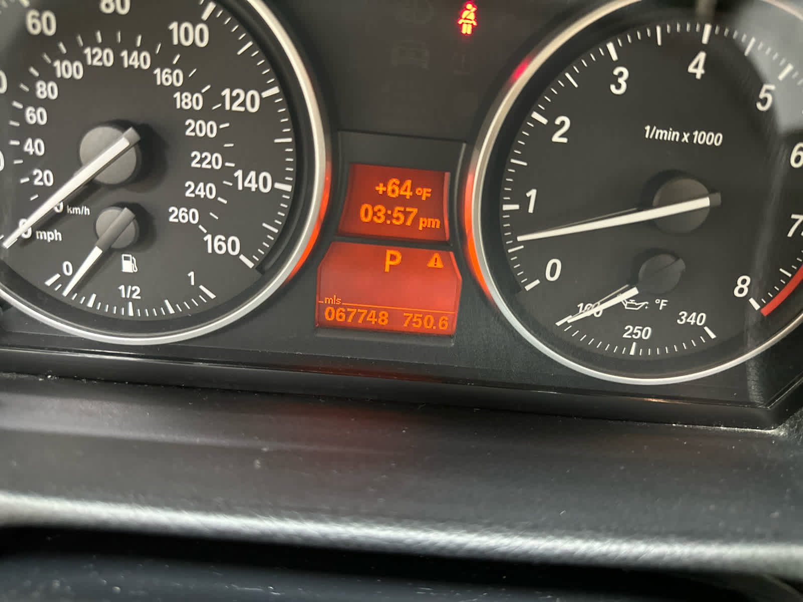 Used 2009 BMW 335i xDrive Coupe image 16