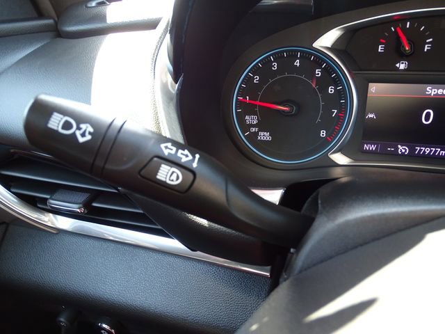 Used 2022 Chevrolet Traverse LT FWD image 18