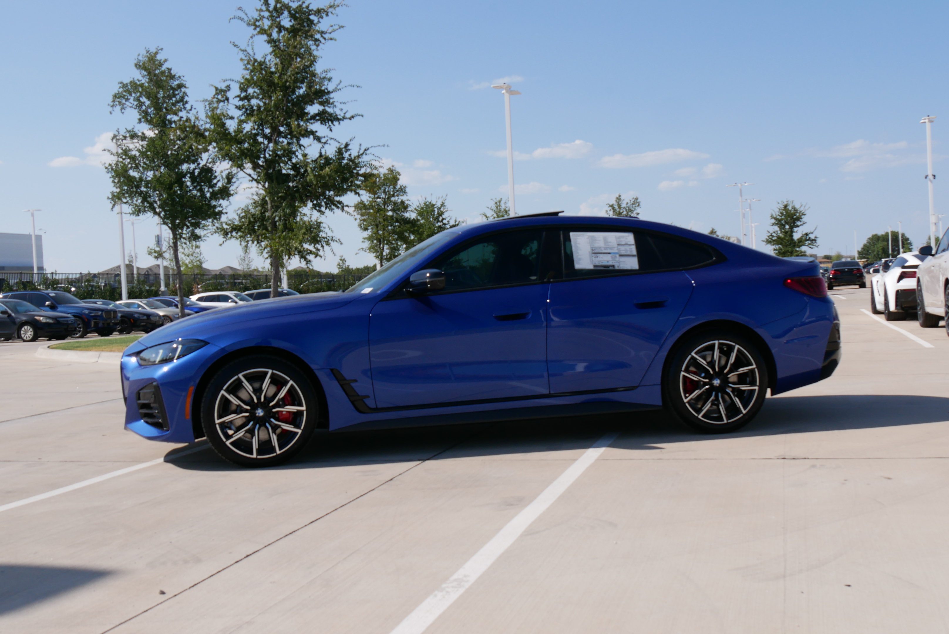 New 2026 BMW 430i xDrive w/ M Sport Package AWD/4WD image 3
