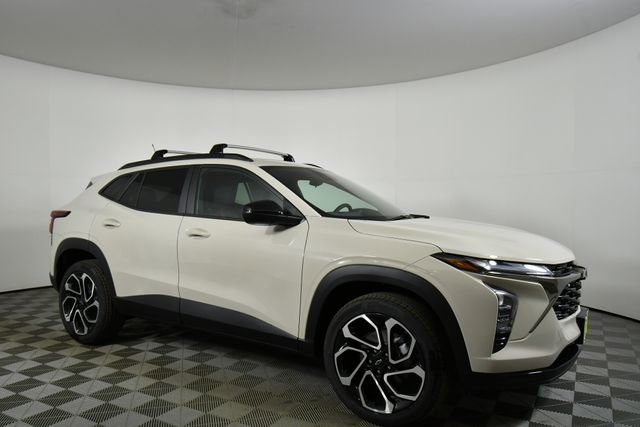 New 2026 Chevrolet Trax RS image 9