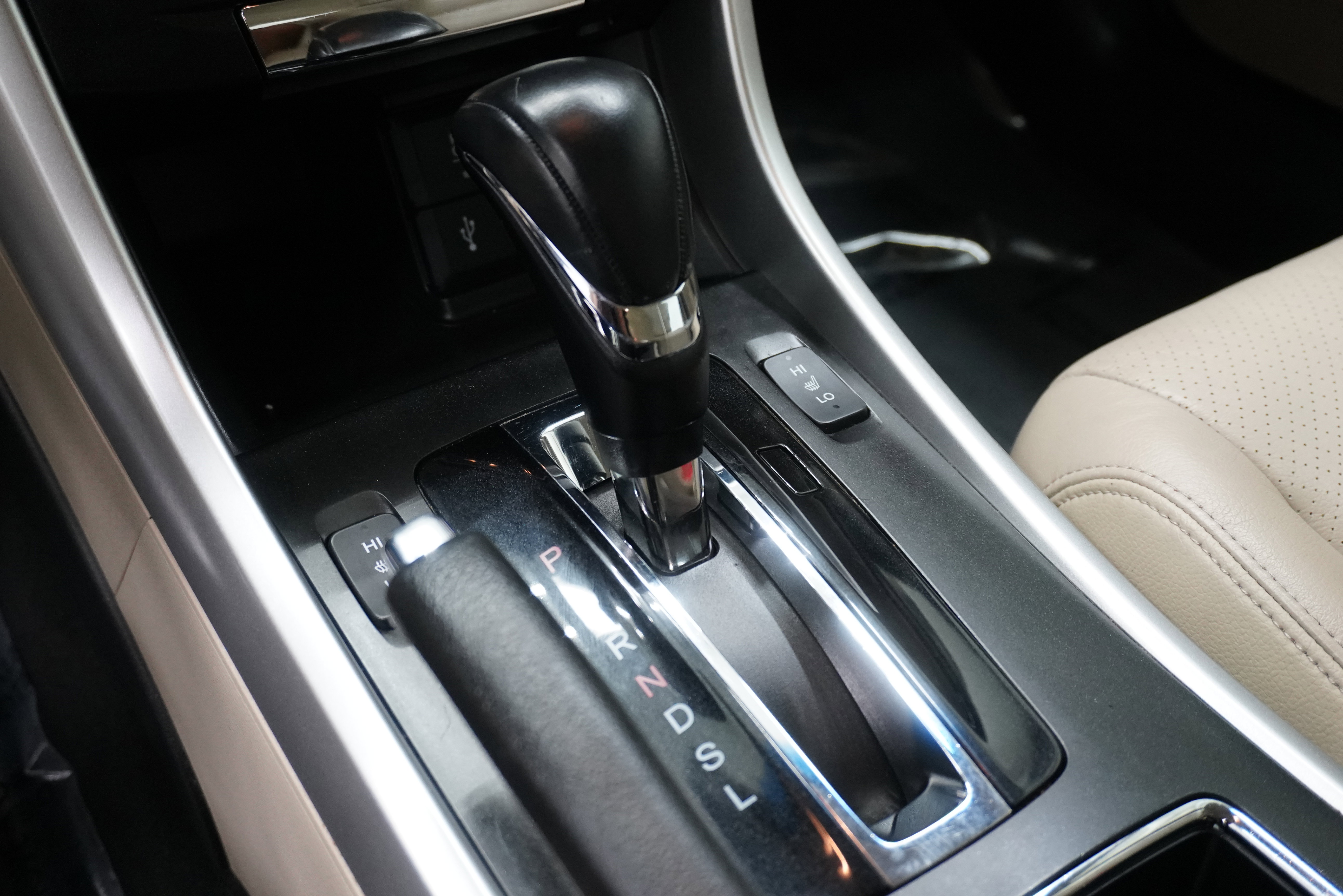 Used 2013 Honda Accord EX-L image 22