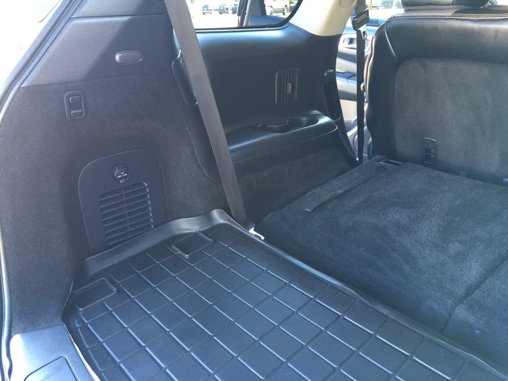 Used 2019 Nissan Pathfinder SL AWD/4WD image 33